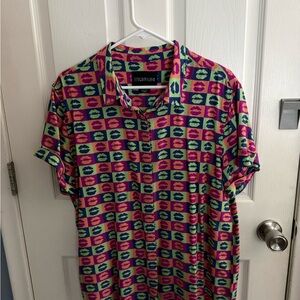 Wildfang Empower Button Up in Bold Lips Pattern